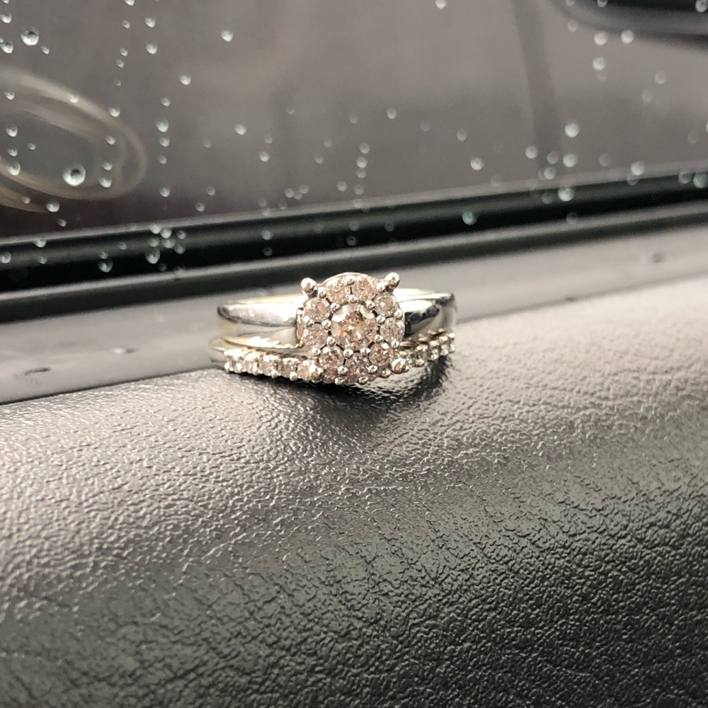 10K White Gold Diamond Wedding Set